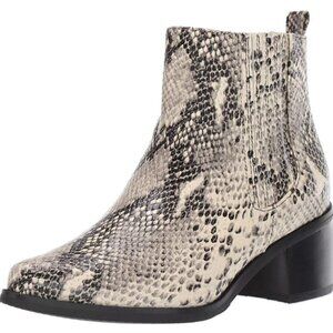 Blondo Women's NWT Elvina Snake Embossed Leather Waterproof Ankle Booties Size 7